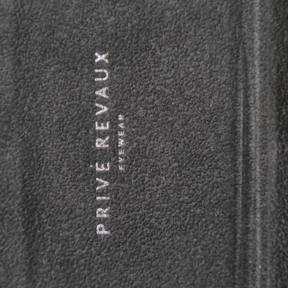 Privé Revaux The Store & Go Sunglasses Case Black - Picture 7 of 11
